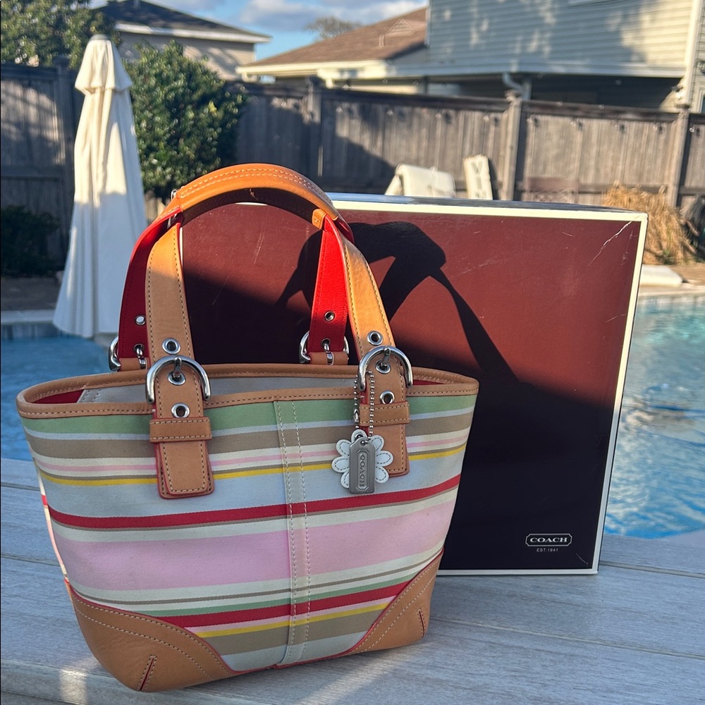 Coach Vintage Hampton Daisy Striped Tote